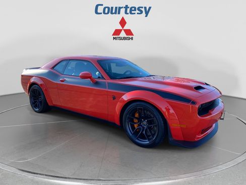 Used 2023 Dodge Challenger SRT Hellcat RWD image 7