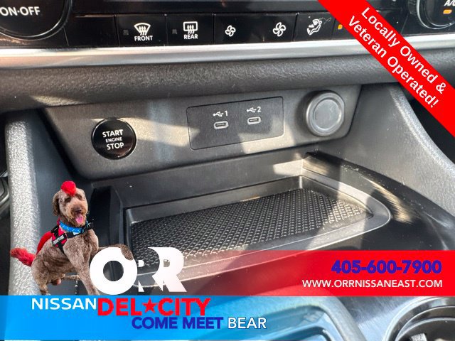 Used 2025 Nissan Rogue SV FWD image 26