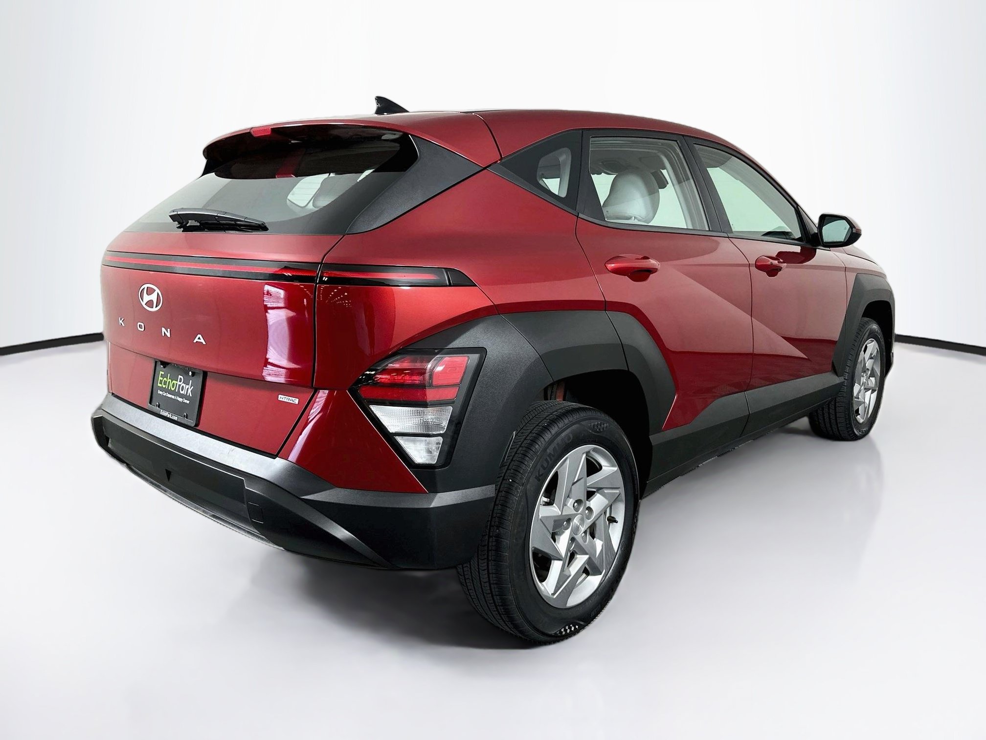 Used 2025 Hyundai Kona SE AWD/4WD image 9