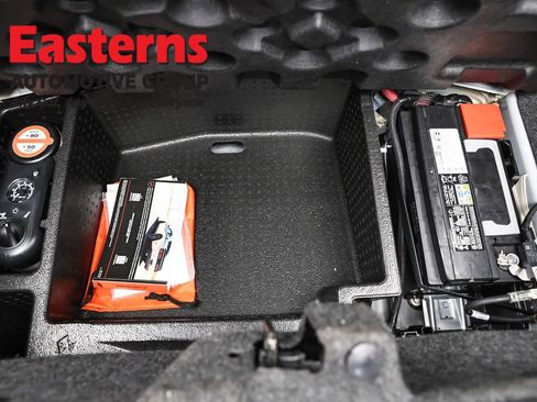 Used 2022 Dodge Challenger SXT image 21