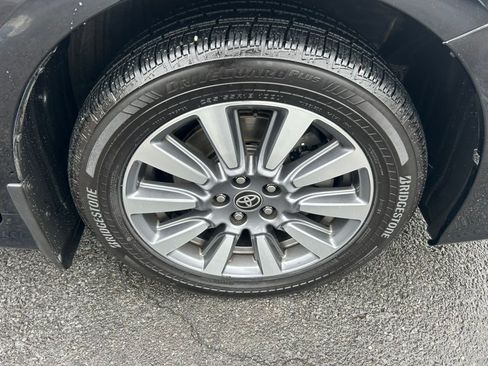 Used 2020 Toyota Sienna Limited Premium AWD/4WD image 14