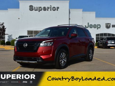 Used 2023 Nissan Pathfinder SL w/ Lighting Package (N92) AWD/4WD image 1