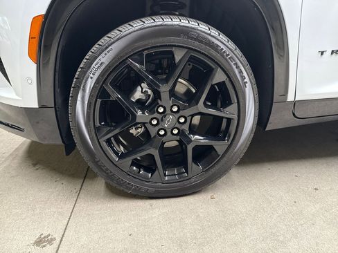 New 2026 Chevrolet Traverse RS image 10