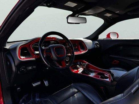 Used 2019 Dodge Challenger SXT w/ Plus Package image 22