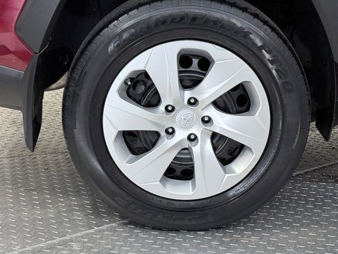 Used 2020 Toyota RAV4 LE w/ All Weather Liner Package image 8