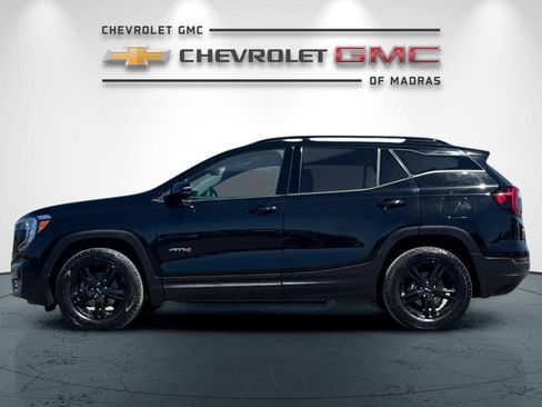 Used 2023 GMC Terrain AT4 AWD/4WD image 6