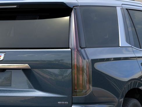 New 2026 Cadillac Escalade Luxury AWD/4WD image 11