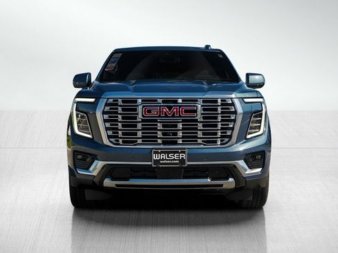 New 2026 GMC Yukon Denali w/ Sun & Power Step Package image 2