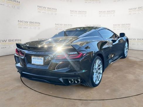 Used 2024 Chevrolet Corvette Stingray Premium Conv w/ Z51 Performance Package RWD image 5
