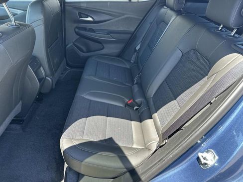 Used 2024 Buick Envista Preferred w/ Convenience I Package FWD image 13