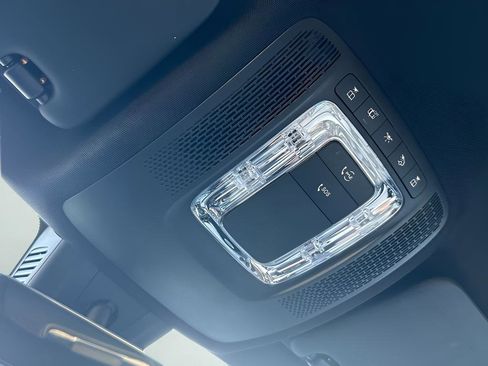 Used 2023 Mercedes-Benz GLB 250 GLB 250 w/ Premium Package image 65