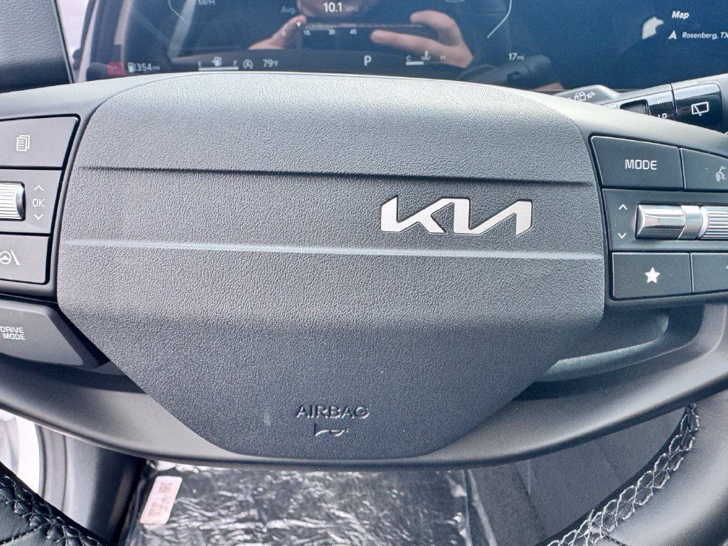 New 2026 Kia Sportage SX FWD image 16