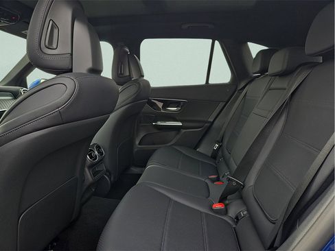 New 2026 Mercedes-Benz GLC 300 image 10