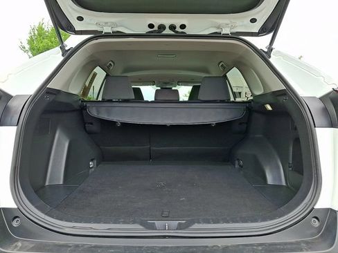 Used 2024 Toyota RAV4 XLE AWD/4WD image 24