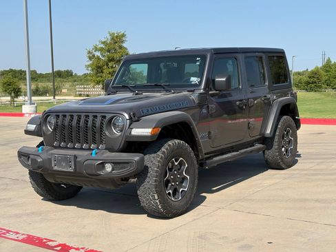 Used 2023 Jeep Wrangler Unlimited Rubicon 4xe AWD/4WD image 3