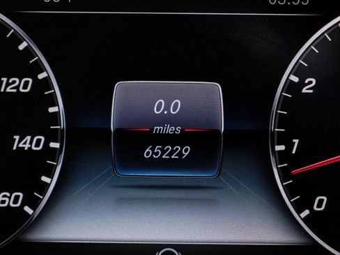 Used 2018 Mercedes-Benz S 450 4MATIC Sedan w/ AMG Line Exterior image 20