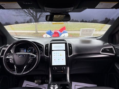 Used 2022 Ford Edge ST-Line image 25