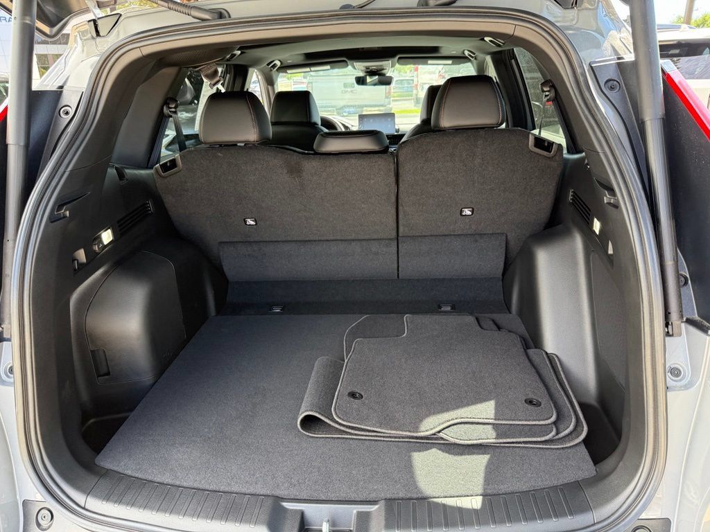 Certified 2026 Honda CR-V Sport Touring image 17