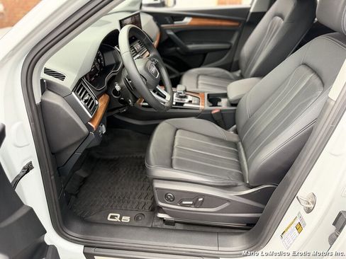 Used 2023 Audi Q5 2.0T Premium Plus w/ Premium Plus Package AWD/4WD image 24