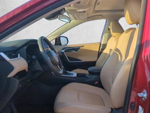 Certified 2025 Toyota RAV4 XLE Premium image 10