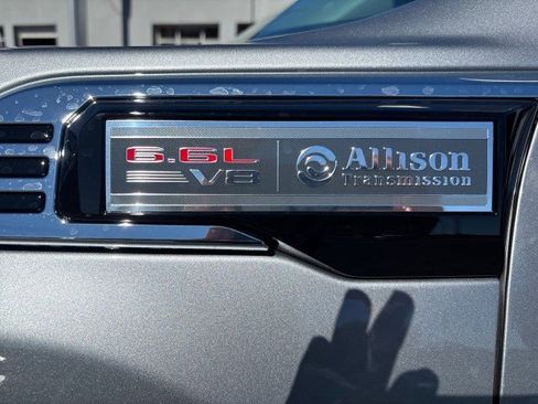 New 2026 GMC Sierra 2500 SLT w/ SLT Premium Package image 51