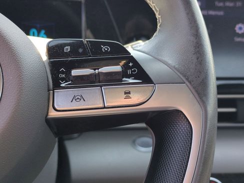 Used 2022 Hyundai Elantra SEL w/ Convenience Package image 20