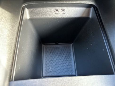 Used 2024 Chevrolet Blazer EV RS image 26