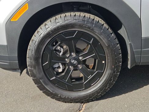 Used 2025 Hyundai Santa Fe XRT image 10