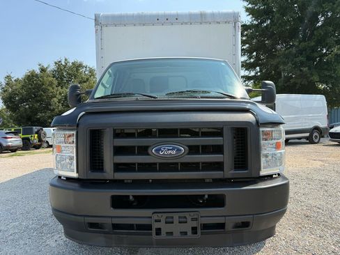 Used 2024 Ford E-350 and Econoline 350 Super Duty w/ Power Windows & Locks Group RWD image 15