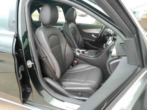 Used 2019 Mercedes-Benz C 300 Sedan w/ Multimedia Package image 21