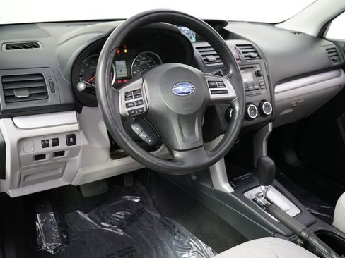 Used 2015 Subaru Forester 2.5i Premium w/ All-Weather Package AWD/4WD image 12
