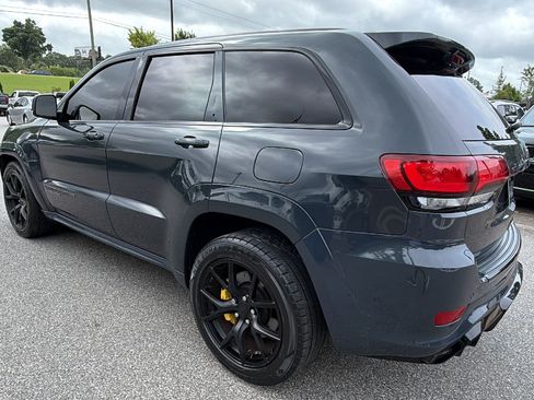 Used 2018 Jeep Grand Cherokee Trackhawk AWD/4WD image 10