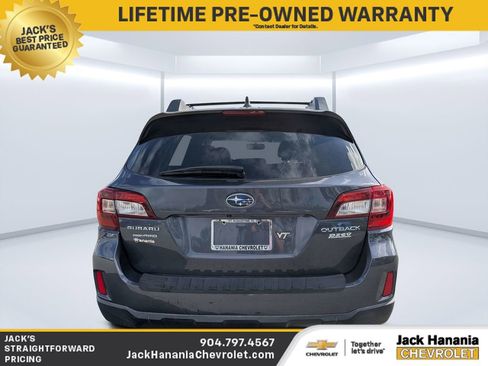 Used 2016 Subaru Outback 2.5i Limited AWD/4WD image 4