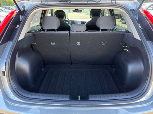 Used 2026 Kia Niro LX FWD image 29
