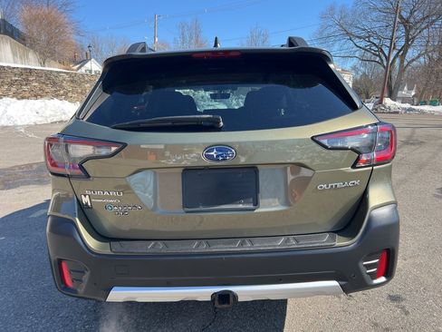 Used 2020 Subaru Outback Limited image 4