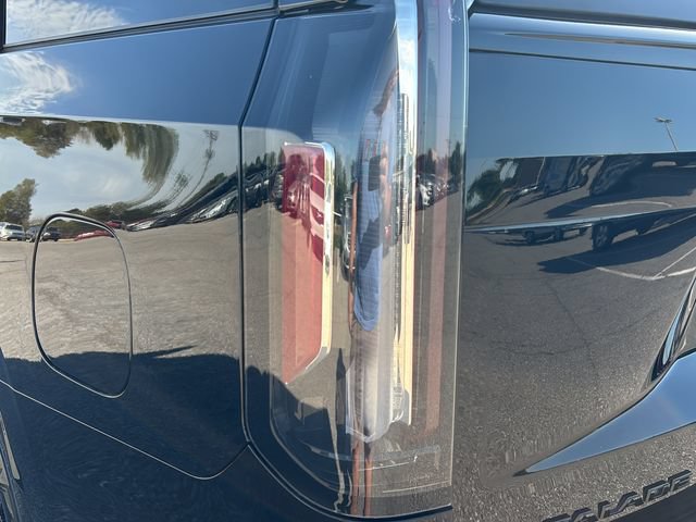 Used 2024 Cadillac Escalade Sport Platinum w/ LPO, ONYX Package AWD/4WD image 28
