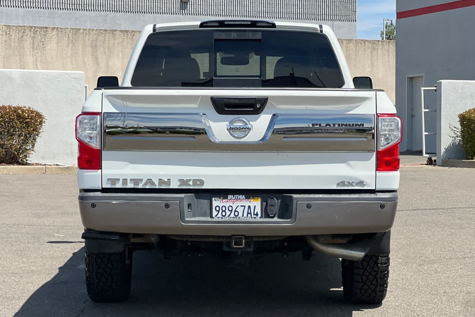 Used 2016 Nissan Titan Platinum Reserve AWD/4WD image 8