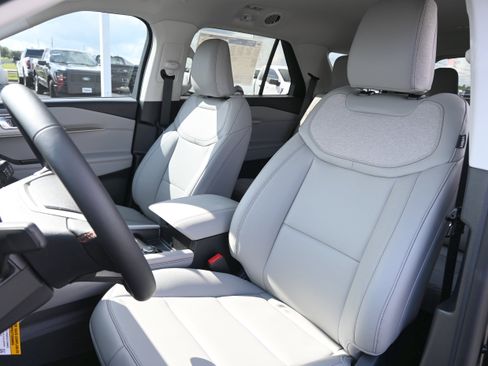 New 2026 Ford Explorer Active w/ Active Comfort Package RWD image 31
