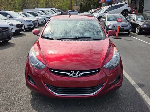 Used 2013 Hyundai Elantra GLS image 2