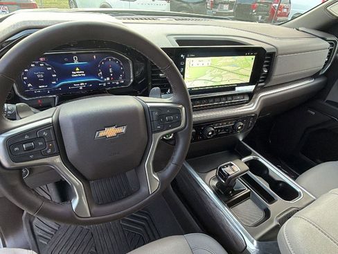 Certified 2024 Chevrolet Silverado 1500 LTZ AWD/4WD image 21