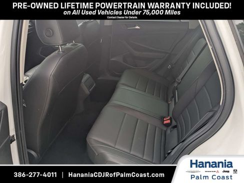 Used 2021 Volkswagen Jetta SEL FWD image 12