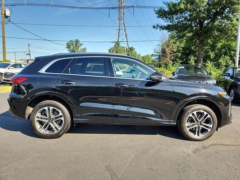 Used 2025 Audi Q5 Premium w/ Convenience Package AWD/4WD image 13