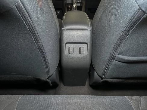 Used 2023 Nissan Kicks SV FWD image 22