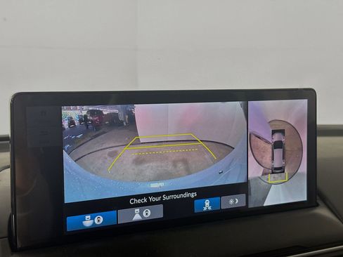 New 2026 Honda Pilot Touring image 16