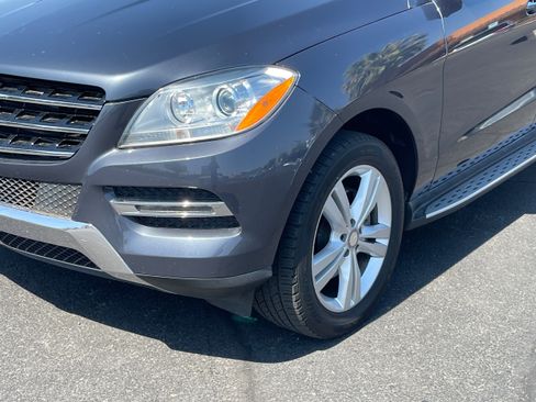 Used 2013 Mercedes-Benz ML 350 BlueTEC 4MATIC image 9