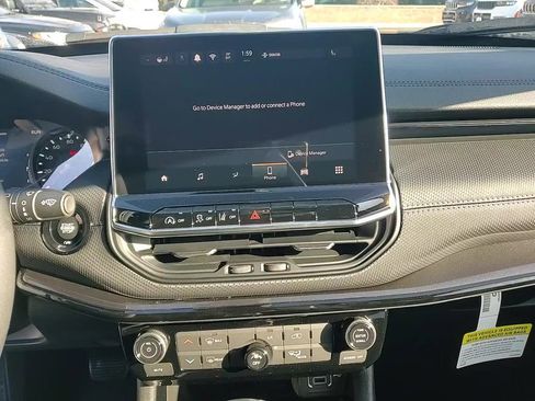 New 2026 Jeep Compass Latitude image 16