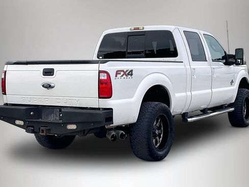 Used 2016 Ford F250 Lariat w/ Lariat Ultimate Package AWD/4WD image 5
