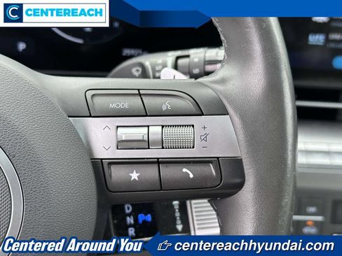 Used 2024 Hyundai Kona Limited AWD/4WD image 22