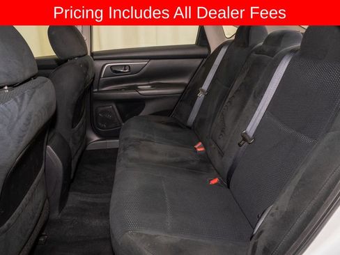 Used 2015 Nissan Altima 2.5 S w/ Power Driver Seat Package FWD image 7