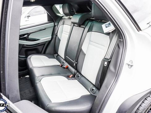 Used 2020 Land Rover Range Rover Evoque R-Dynamic HSE image 36